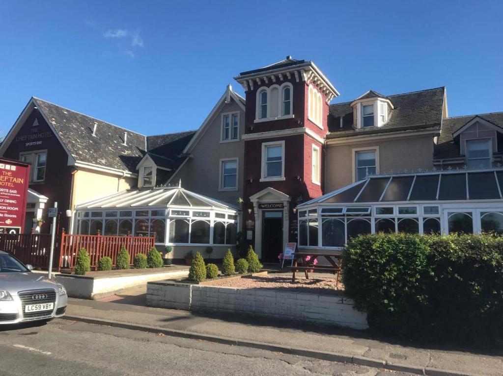 Chieftain Hotel image 2